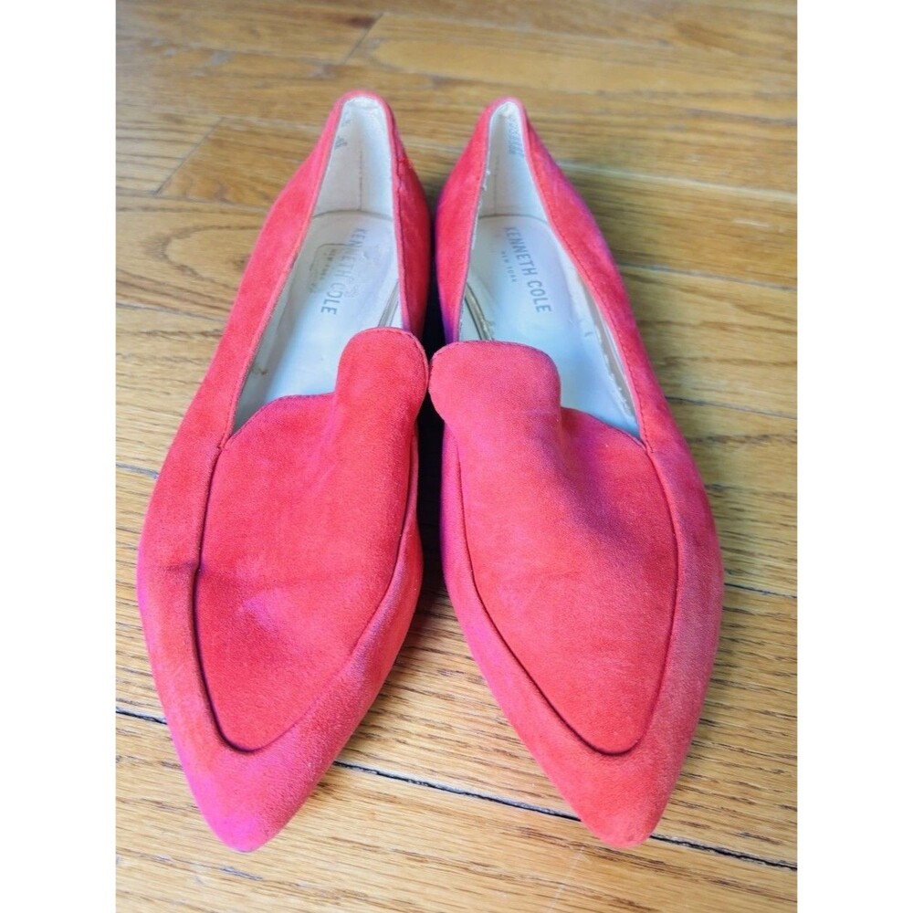 Women’s Kenneth Cole Red Suede Pointed Toe Loafers Flats Size 6.5M